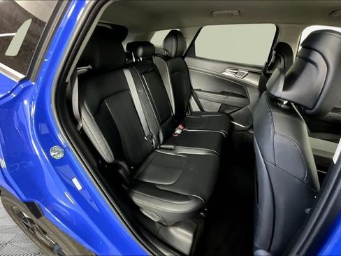 New 2026 Kia Sportage EX FWD image 11