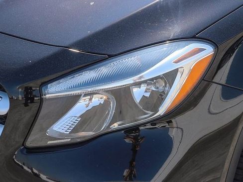 Used 2019 Mercedes-Benz GLA 250 image 5