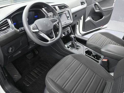Used 2023 Volkswagen Tiguan S image 14
