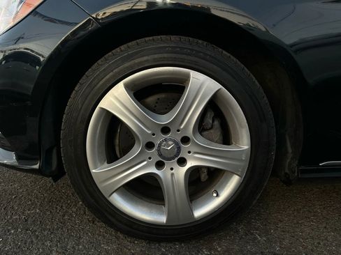 Used 2016 Mercedes-Benz E 350 E 350 4MATIC Sedan 4D image 31