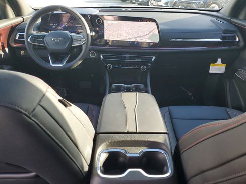 New 2026 Chevrolet Traverse Z71 w/ Driver Confidence Package image 11