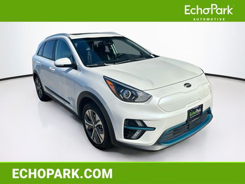 Used 2020 Kia Niro EX Premium w/ Cold Weather Package FWD image 1