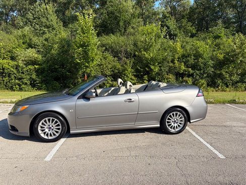 Used 2008 Saab 9-3 2.0T w/ Premium Package FWD image 3