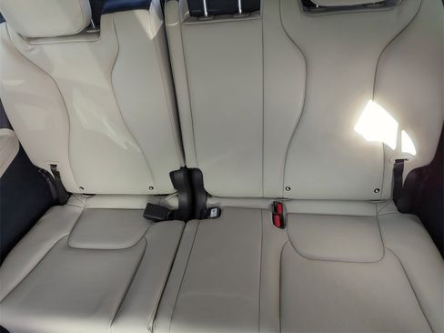 New 2026 Kia Carnival EX image 20