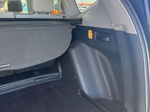 Used 2018 Honda CR-V EX image 31