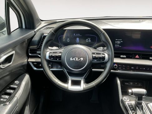Used 2023 Kia Sportage X-Line AWD/4WD image 11