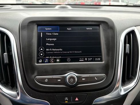 Used 2024 Chevrolet Equinox LT image 17