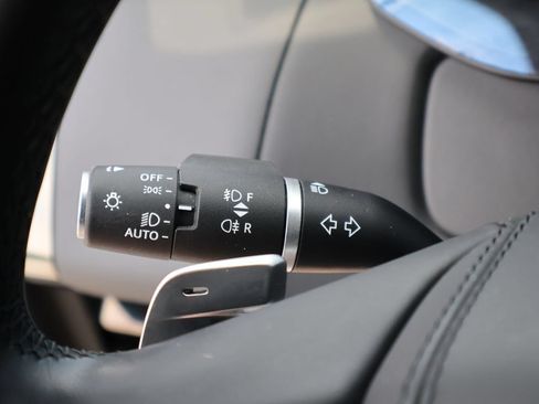 Used 2023 Land Rover Range Rover Sport SE AWD/4WD image 34