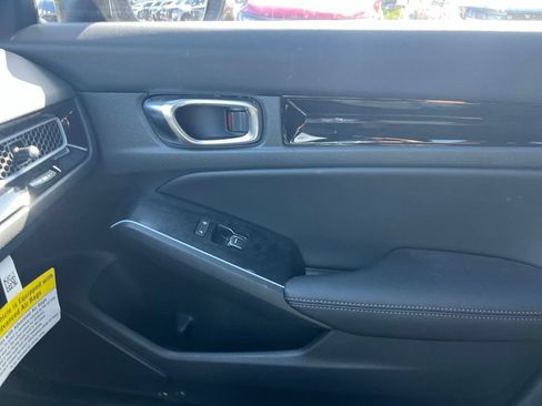 Used 2025 Honda Civic Sport Touring image 15