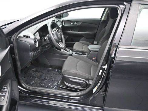 Used 2020 Kia Forte LXS FWD image 7