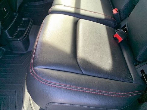 Used 2019 Jeep Wrangler Unlimited Rubicon image 16