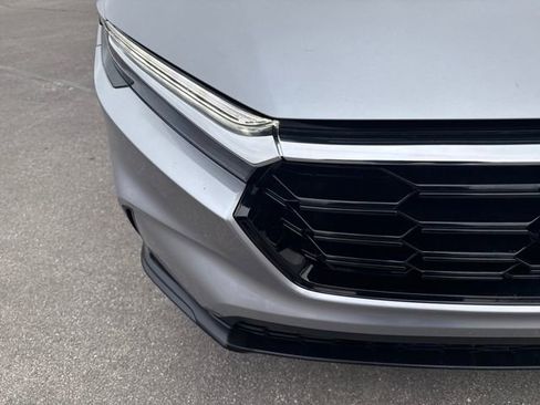 Certified 2025 Honda CR-V EX image 42