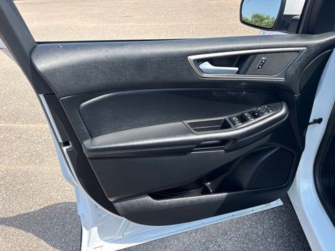 Certified 2023 Ford Edge SEL w/ Convenience Package AWD/4WD image 19