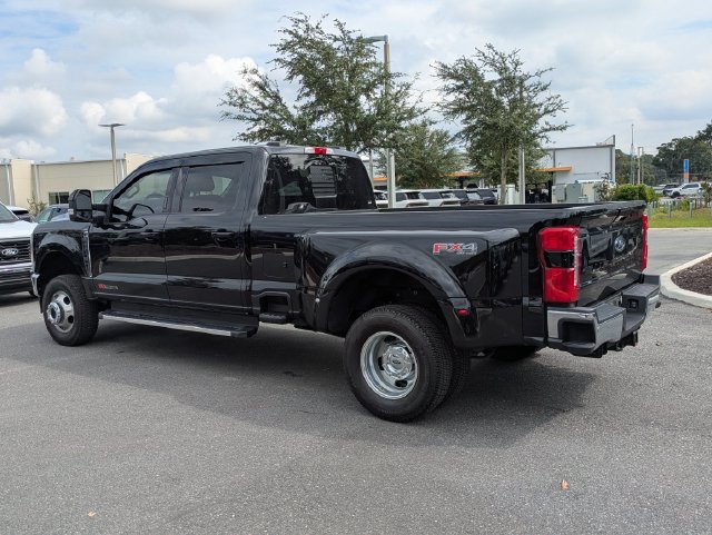 Certified 2023 Ford F350 Lariat AWD/4WD image 5