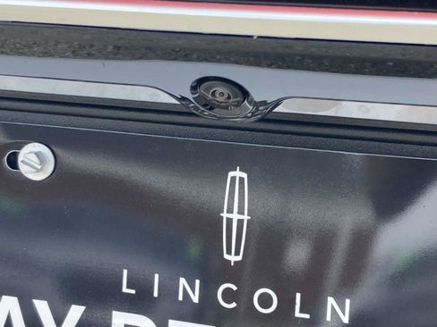 New 2026 Lincoln Nautilus Reserve image 5