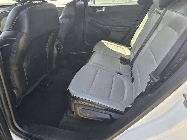 Used 2023 Ford Escape Platinum AWD/4WD image 11