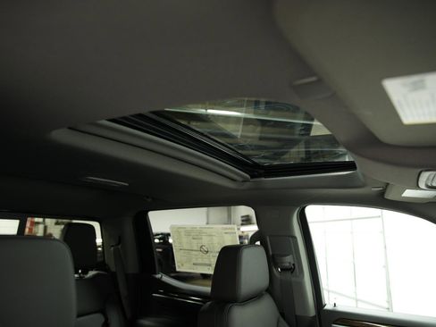 New 2026 GMC Sierra 1500 Elevation w/ Elevation Premium Package image 18