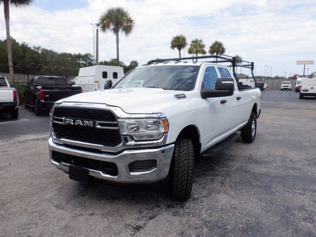Used 2024 RAM 2500 Tradesman w/ Chrome Appearance Group AWD/4WD image 25