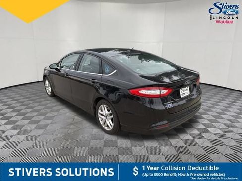 Used 2016 Ford Fusion SE FWD image 11