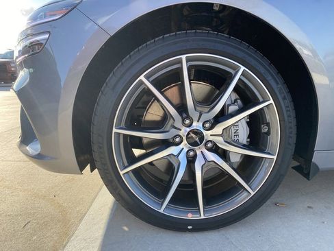 New 2026 Genesis G70 2.5T image 11