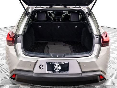 Used 2021 Lexus UX 200 w/ Accessory Package (Z1) image 32