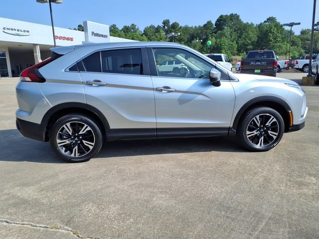 Used 2025 Mitsubishi Eclipse Cross SE AWD/4WD image 2