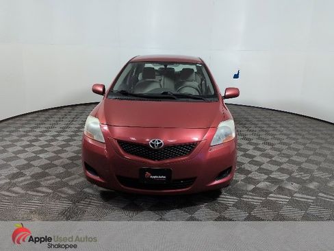 Used 2009 Toyota Yaris Sedan image 2
