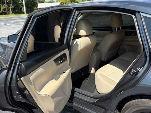 Used 2016 Nissan Altima 2.5 S FWD image 11
