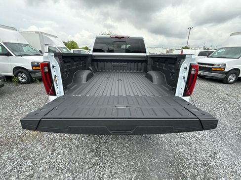 New 2026 GMC Sierra 2500 Denali Ultimate AWD/4WD image 37