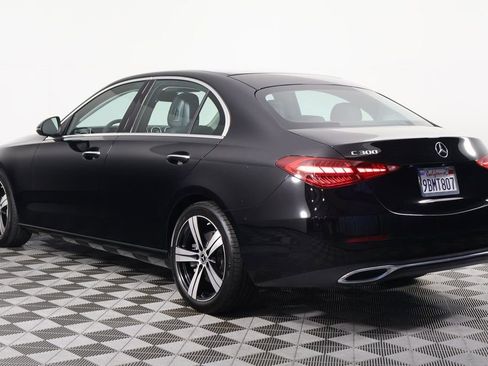 Used 2022 Mercedes-Benz C 300 Sedan image 6