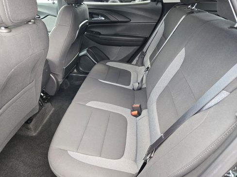 Used 2023 Chevrolet TrailBlazer LT w/ Convenience Package FWD image 16