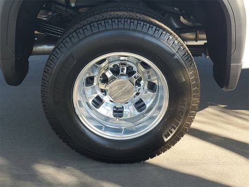 New 2026 GMC Sierra 3500 Denali Ultimate image 4