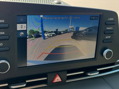 Certified 2025 Hyundai Elantra Sport image 27