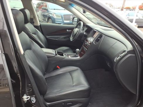 Used 2017 INFINITI QX50 AWD w/ Premium Plus Package image 31