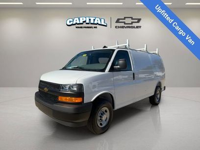 New 2025 Chevrolet Express 2500 Work Van w/ Driver Convenience Package