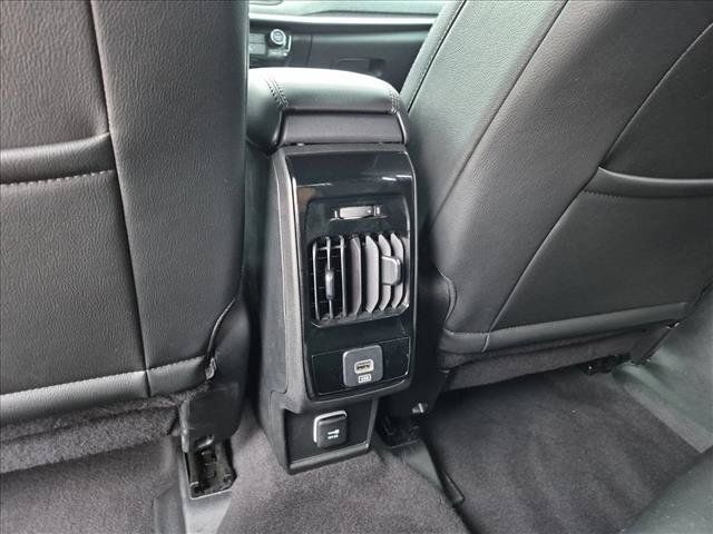 Used 2023 Jeep Compass Latitude AWD/4WD image 17