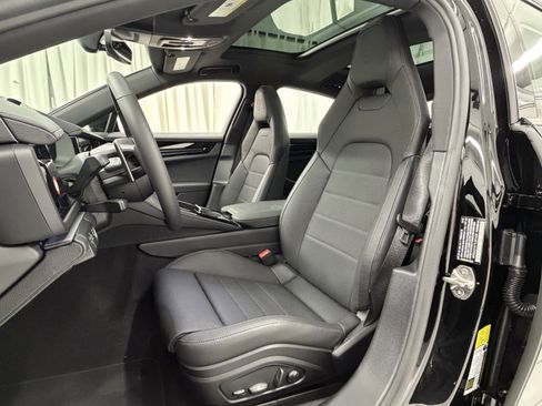 New 2026 Porsche Panamera image 31