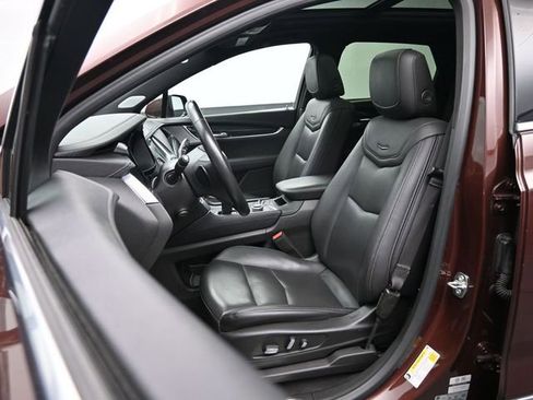 Used 2023 Cadillac XT5 Premium Luxury image 27
