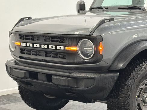 New 2025 Ford Bronco 4-Door w/ Sasquatch Package image 2