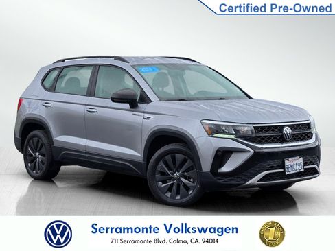 Used 2023 Volkswagen Taos S FWD image 1