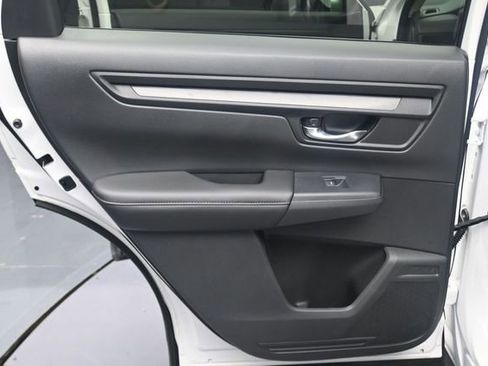 Certified 2025 Honda CR-V EX image 16