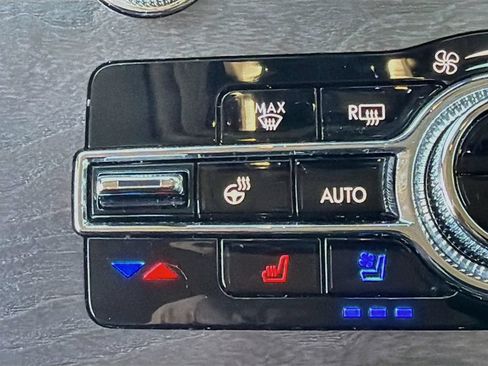 Used 2023 Lincoln Aviator Reserve w/ Elements Package Plus AWD/4WD image 23