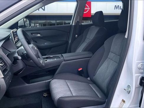 New 2026 Nissan Rogue SV w/ Cold Weather Package image 9