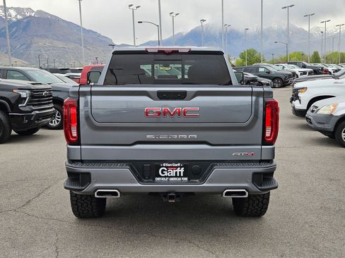 Used 2021 GMC Sierra 1500 AT4 w/ AT4 Premium Package image 4