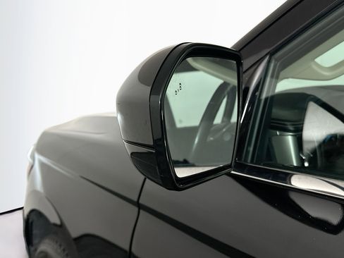 Used 2024 Ford Expedition Max XLT image 16