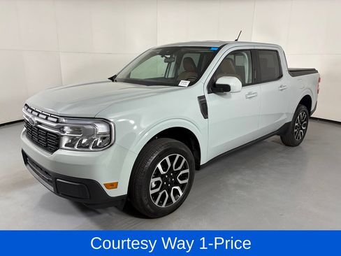Used 2023 Ford Maverick Lariat w/ Lariat Luxury Package FWD image 5