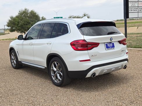 Used 2021 BMW X3 xDrive30e w/ Premium Package AWD/4WD image 3