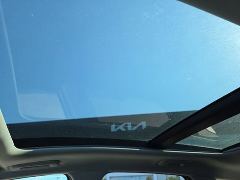 New 2026 Kia Sportage SX image 14