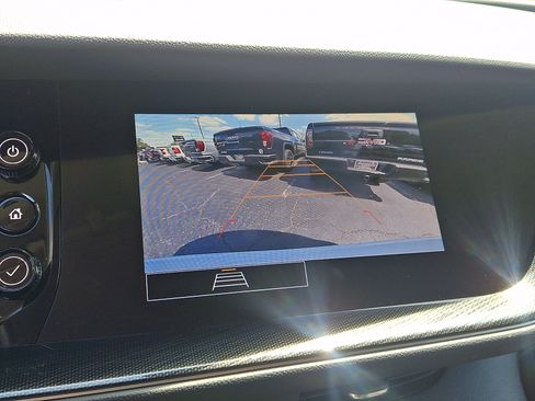Used 2021 Buick Envision Preferred AWD/4WD image 17