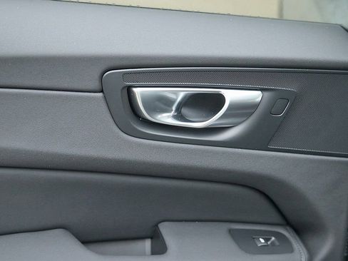 New 2026 Volvo XC60 B5 Core w/ Climate Package image 17